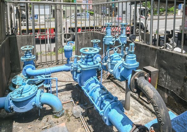「龜山優美社區加壓受水設備改善工程」預計111年12月底完工通水。圖／桃園市政府提供