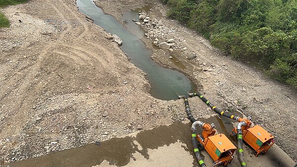 雙溪溪及基隆河上游集水區降雨量未如預期,對於緩解基隆地區缺水問題成效甚微。圖/水公司提供