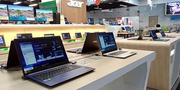 Omdia預估宏碁今年度恐僅有千萬台的出貨水準,年減幅逾4成、減幅也高於整體市場的25.8%幅度。圖/中時電子報資料照片