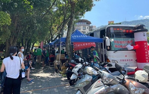 聯成里與發展協會舉辦捐血活動