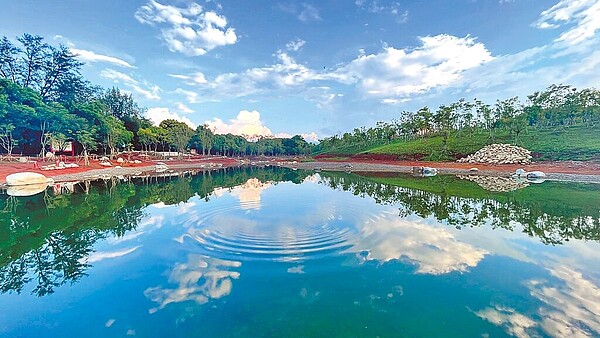 桃園大湳森林公園預計10月完工，園區內有3個滯洪池治理水患，其中1個滯洪池會保持低水度。（桃園市工務局提供／陳夢茹桃園傳真）