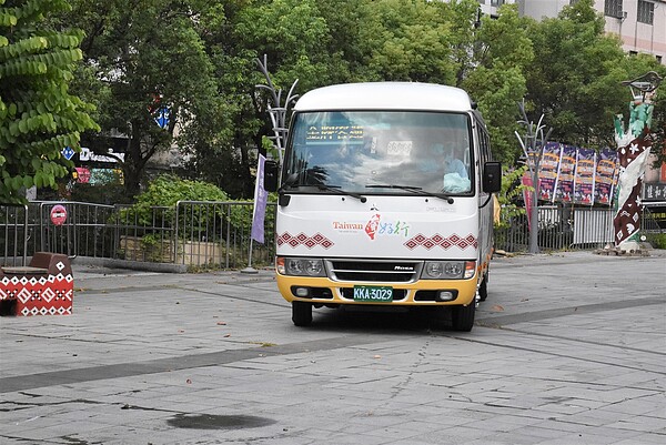 台灣好行觀光8號觀霧線將於8月30日正式通車。圖／新竹縣政府提供