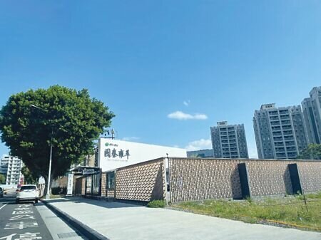 第四季台北市一級戰區戰火一觸即發,北士科房價後來居上,指標大案「國泰雍萃」每坪最高挑戰140萬元、直逼蛋黃區。圖∕蔡惠芳