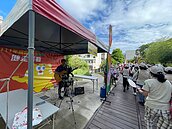 桃林鐵路不平　民眾散步屢摔傷