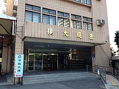 里長疑涉勒索建商400萬被訴　稱房屋受損賠償獲判無罪