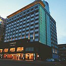 人道酒店易主　新房東免費請客一星期