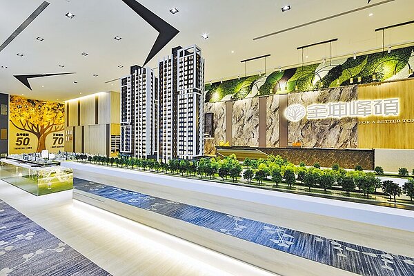 總銷70億的「全坤峰碩」,規畫24至43坪,適合自住客的剛性需求,一推出即受到外界矚目。圖/創意家提供