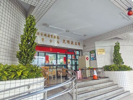 新北三重驚傳有男警涉嫌以密錄器企圖偷拍女警畫面,所幸女警及時發現揪出這隻警界之狼。(黃敬文攝)