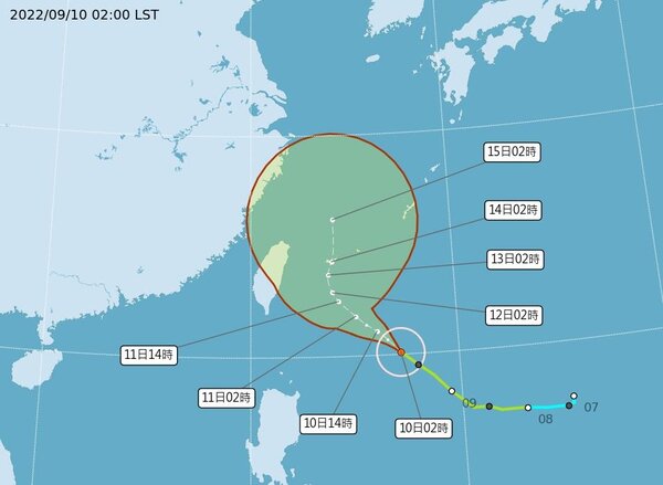 梅花颱風今天大致朝西北前進，明天起進入導引氣流弱的海域，朝石垣島緩慢前進，12、13日在石垣島附近滯留打轉，14日緩慢轉北，逐漸加速。圖／取自氣象局網站