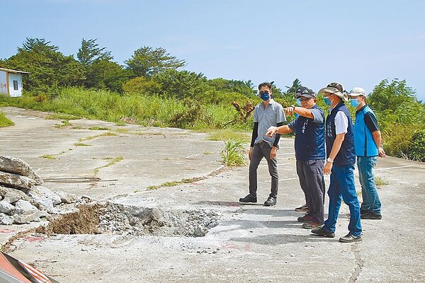 台東197縣道是縣內重要道路,台東縣府爭取6千餘萬元辦理「山徑尋幽」自行車道引導及設施改善工程,預計明年2月完工。(台東縣府提供/蔡旻妤台東傳真)