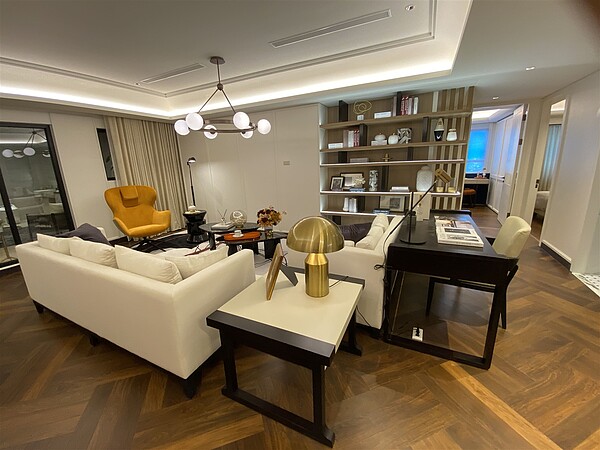 有女網友在《Dcard》分享,男友堅持以後不想買房,要租屋一輩子。圖/今大條新聞網