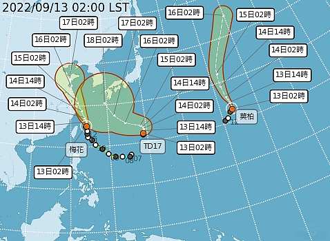 梅花颱風（左）將於今天下午遠離台灣，讓許多想放颱風假的民眾再度落空。 圖擷自中央氣象局