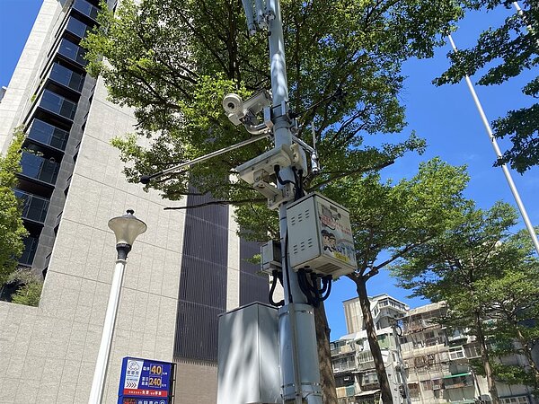 北市固定式聲音照相系統111年設置10套,預計112年增為20套。圖/北市府提供