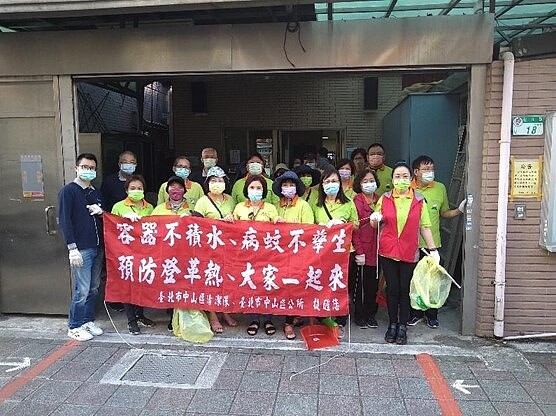 興亞里的環保志工們守護著環境衛生。圖／取自台北市鄰里服務網
