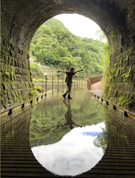 最美自行車道三貂嶺生態隧道10月1日重啟,明起網路預約。圖/新北市政府提供