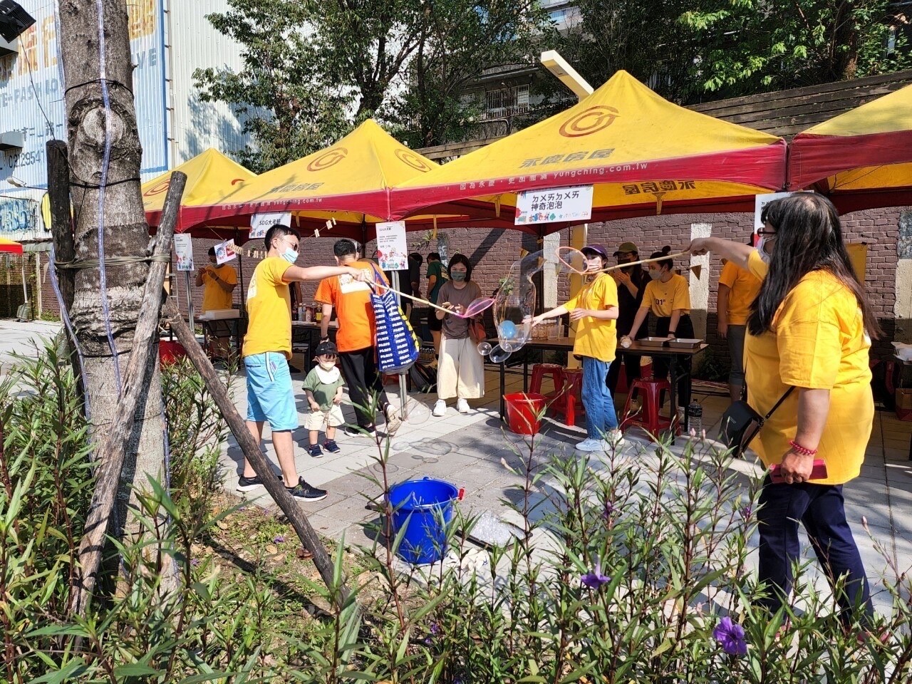 社團法人中華FUN心關懷公益協會規劃多元體驗活動,鼓勵孩子們探索自身興趣。圖/永慶房產集團提供