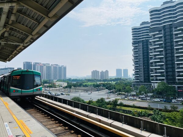 高雄捷運紅線R22青埔站是將來高雄(橋頭)新市鎮交通運輸核心。(好房網News記者楊欽亮 / 攝)