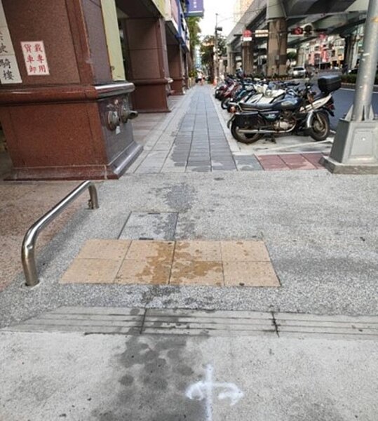 經過里長整修後，成為井然有序的街道。圖／陳盈君提供
