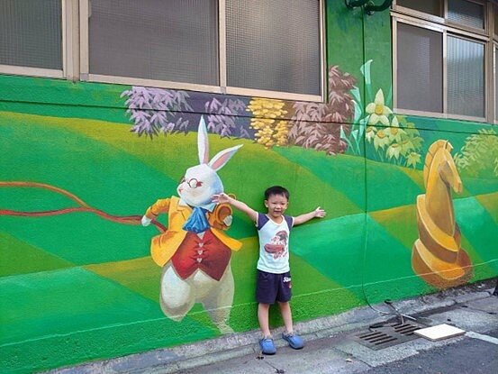 以可愛兔子為主題的一面牆。圖／陳盈君提供
