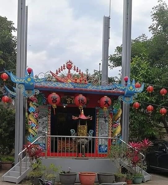 巧妙的移動式小廟。易小滿攝
