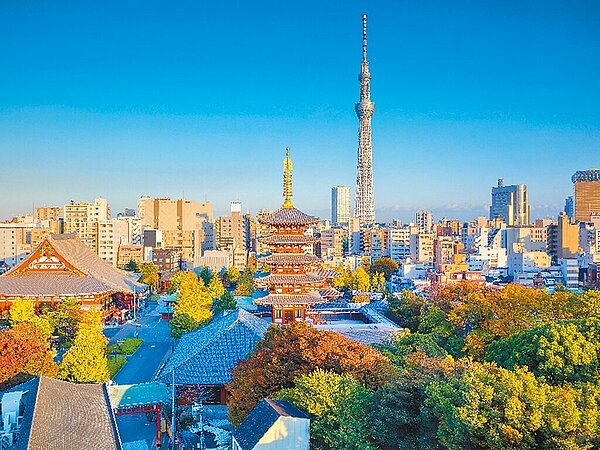 日本觀光解封,帶動國人搶訂機票熱潮,其中最熱門的旅遊目的地就屬東京。(易遊網提供)