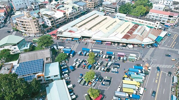 台南新化果菜市場舊址占地2.5公頃，未來如何活化利用引起地方關注。圖／文史工作者施進發提供