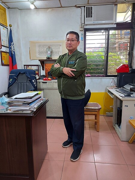 黃培堯曾獲得績優里長殊榮／圖片由黃培堯里長提供
