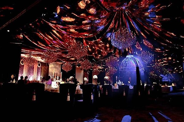 君品酒店宣布館內「五連霸」米其林三星餐廳「頤宮」推出每桌68,800元+10%的尾牙方案,創下史最貴尾牙宴紀錄。(君品酒店提供)