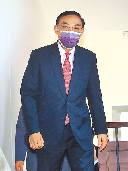 台南殺警案後，各界關注《外役監條例》修法進度，法務部長蔡清祥  （見圖）29日在立院表示，已提報《外役監條例》修正草案，對於涉及重大刑案、容易脫逃、高逃亡案件都會嚴格篩選，強化遴選資格審查。（劉宗龍攝）