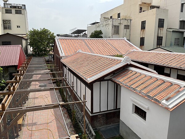 嘉義縣政府文化觀光局在文化部支持下,2020年針對新港鄉縣定古蹟「林開泰診療所舊宅」,開啟修復工程,經2多年施工竣工。圖/嘉縣文觀局提供
