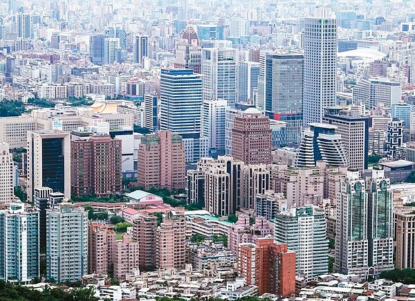 為補貼中央租金額度低於過去北市府所提出的額度,北市府辦理111年度住宅租金加碼補貼,最高補助6000元。聯合報系資料照