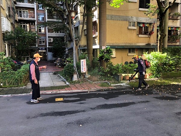 里區內定期的環境消毒。圖／擷取自台北市鄰里服務網