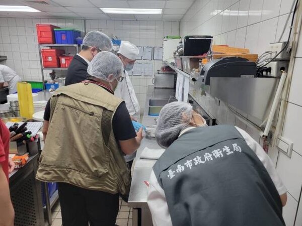 台南晶英酒店疑似食品中毒案，檢驗結果出爐。圖／台南市衛生局提供