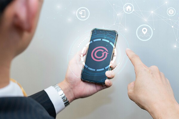 提供消費者便捷、透明的線上賞屋體驗,是永慶房屋最重視的服務之一。圖/永慶房產提供