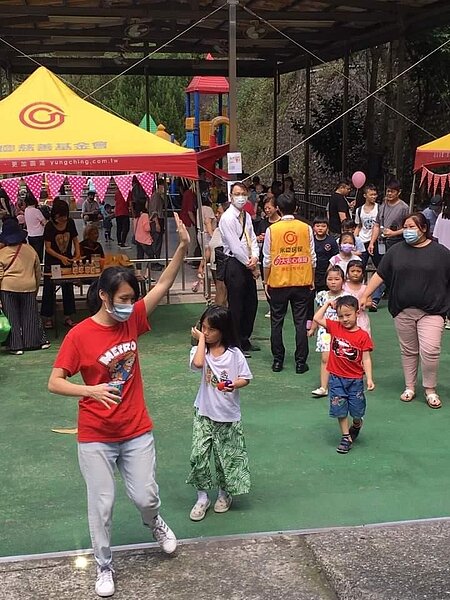 親子活動，友善搭棚。圖／美之城提供

