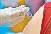 日本通過BA.4∕5疫苗EUA　藍籲政府跟進