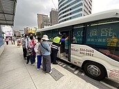 通車不到一周傳異常　高雄輕軌龍華國小站斷電啟動接駁