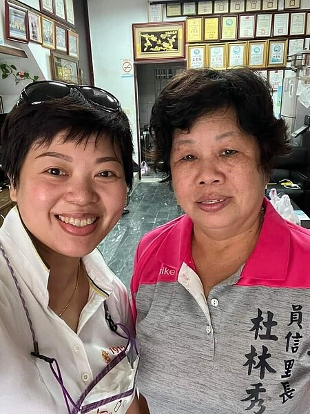 里長杜林秀英服務最賣力。圖／易小滿攝