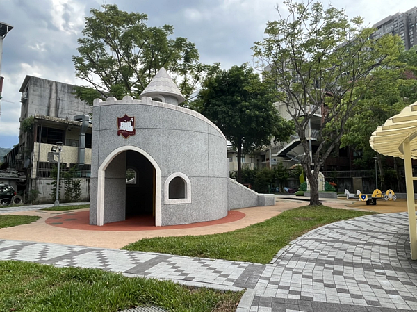 剛落成的城堡公園。圖片由廖家平攝

