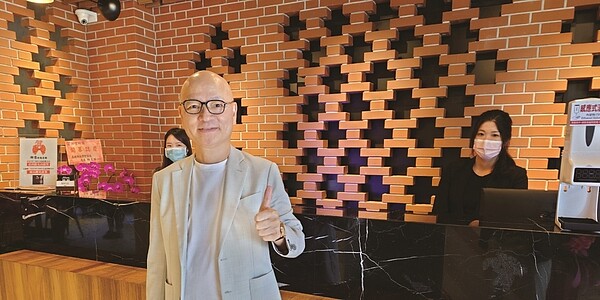 御宿旅館集團總裁劉坤福表示,希望「御宿行旅雄中館」能打造成「時尚、新穎及年輕」的創新品牌。圖/林憲祥