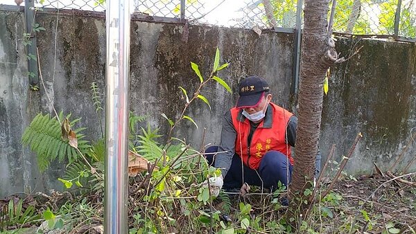 陳文乾里長親力親為。圖／取自「陳文乾」臉書
