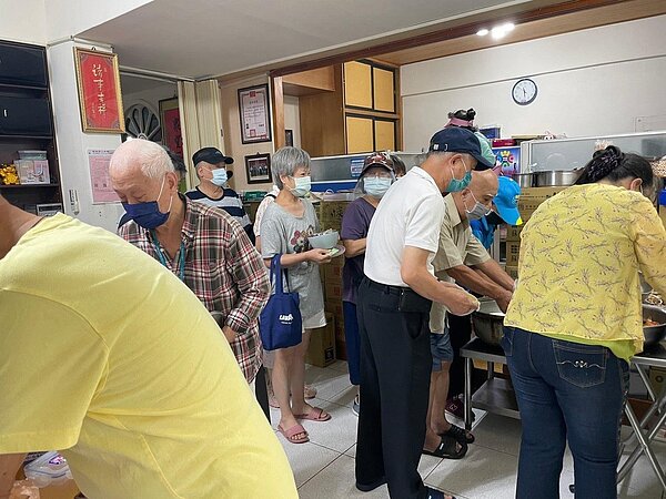萬美里共餐服務。圖／取自「臺北市鄰里服務網」
