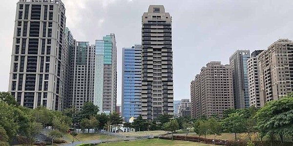 台中建商獵地不手軟，聯聚砸25億打包惠民段88、91地號，拿下歌劇院第一排840坪方正基地。圖／本報資料照片