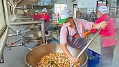 供餐8校　麻豆國小中央廚房開煮