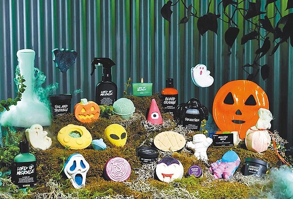 Lush推出的萬聖節洗沐用品，相當有趣討喜。（Lush提供）
