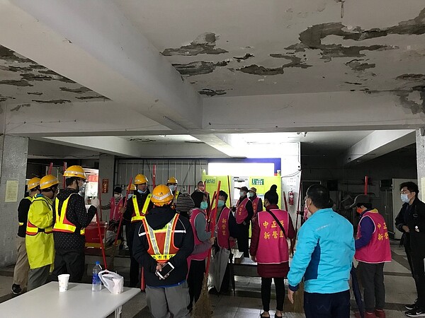 新營里清潔日。圖/何國榮里長提供