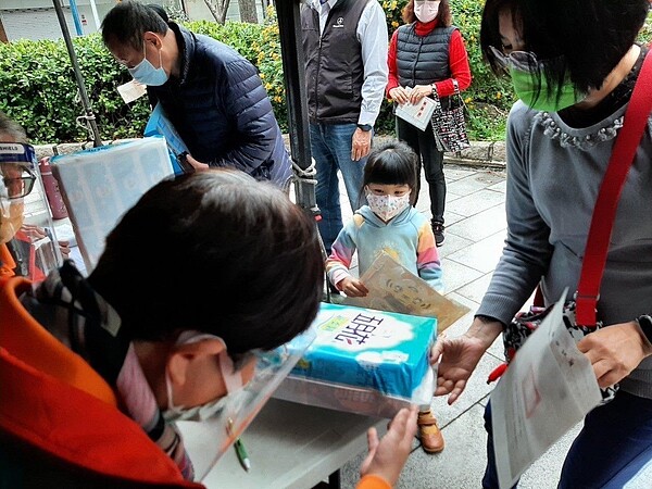 中原里元宵節活動。圖／取自「台北市鄰里服務網」
