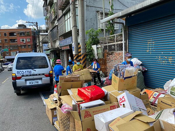 桃源里資源回收活動。圖／取自「陳仲宏」臉書