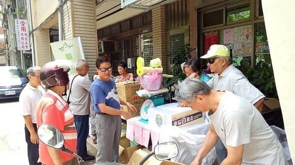 隆和里的資源回收活動。圖/取自「中山大同樂生活 X 有你有我」臉書
