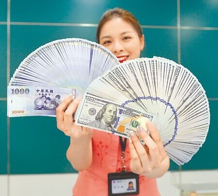 中央銀行公布9月金融情況,代表散戶資金動能的證券劃撥存款(交割戶)當月大減1608億元、創史上第二大減幅。此為示意圖。(本報資料照片)